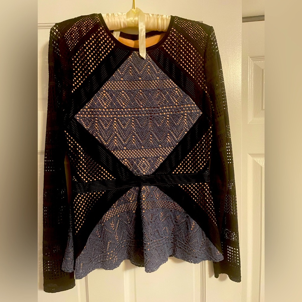 Fitted lace mesh BCBG MaxAzria top